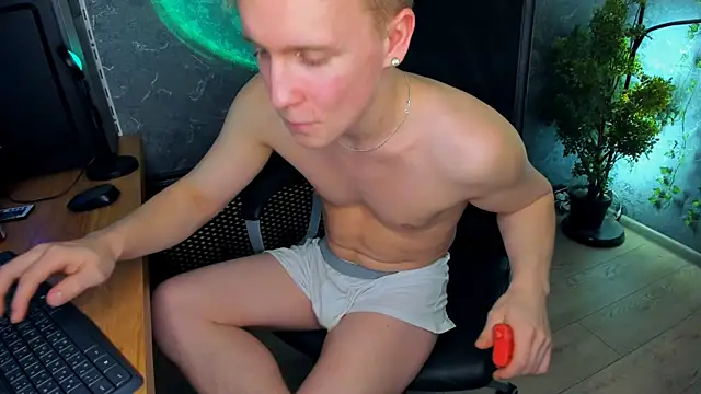 AlexxSweet online show from 01.25.25