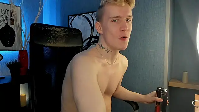 AlexxSweet online show from 02.22.25