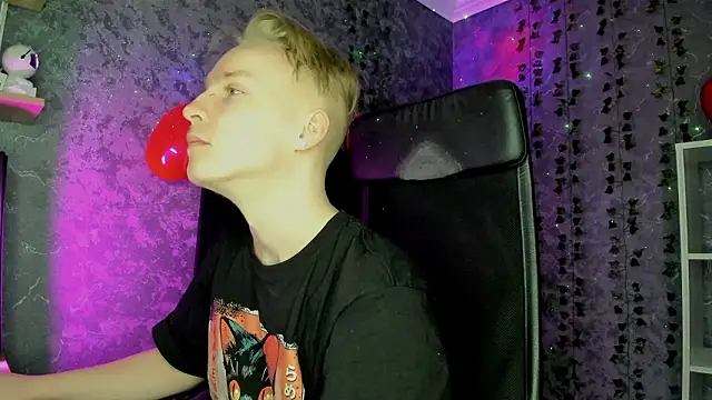 AlexxSweet online show from 02.15.26