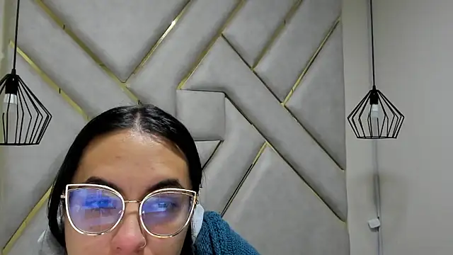 nalalye cruzz  online show from 02.27.25