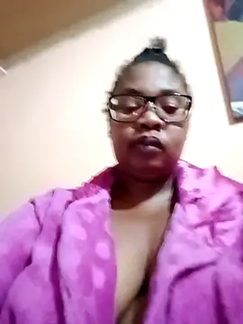 ZOQULUx online show from 02.14.26