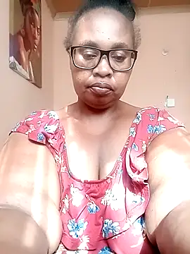 ZOQULUx online show from 03.03.26