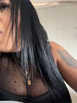 Luisa Fernandaa online show from 04.08.26