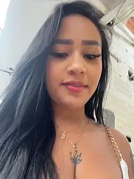 Snapshot of Luisa_Fernandaa chatting on 05.16.26 Luisa Fernandaa online show from 05.16.26