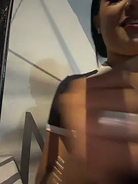 Snapshot of Luisa_Fernandaa chatting on 05.22.26 Luisa Fernandaa online show from 05.22.26