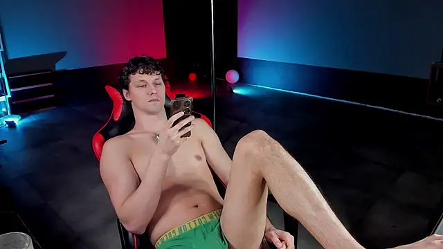 dirty-boss online show from 04.19.26