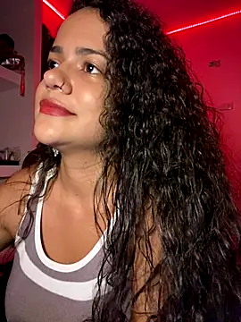 Snapshot of demonaughtyyy chatting on 11.05.25 demonaughtyyy online show from 11.05.25