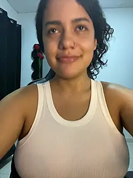 Snapshot of demonaughtyyy chatting on 02.12.26 demonaughtyyy online show from 02.12.26