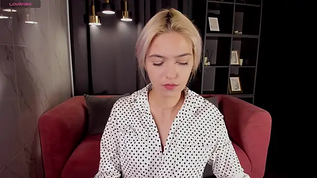 AlysiaSun online show from 09.17.25