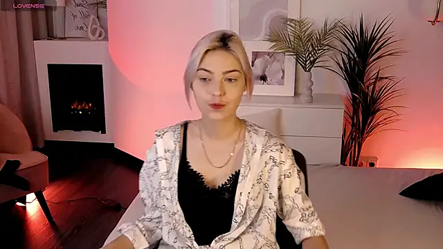 AlysiaSun online show from 09.29.25