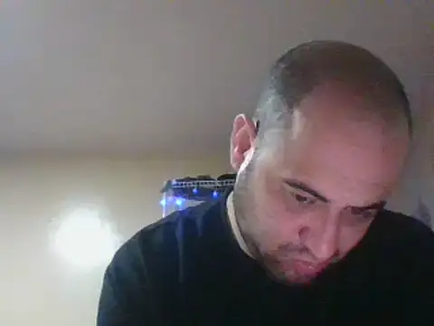 Snapshot of alphaswitchard chatting on 12.21.24 alphaswitchard online show from 12.21.24