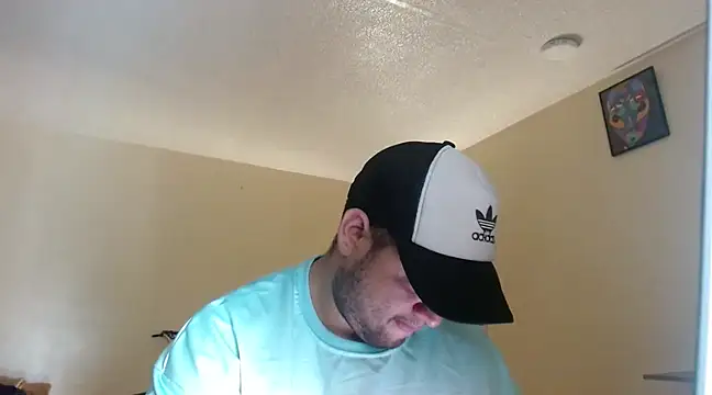 Snapshot of alphaswitchard chatting on 03.18.25 alphaswitchard online show from 03.18.25