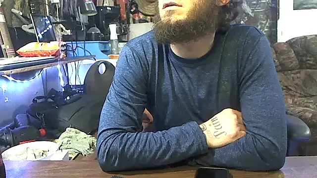 Snapshot of CloudDadddyyy420 chatting on 10.19.25 CloudDadddyyy420 online show from 10.19.25