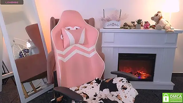 Snapshot of Grace_and__Jacob chatting on 10.09.25 Grace and Jacob online show from 10.09.25