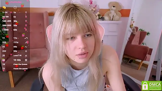 Grace and  Jacob online show from 12.16.25