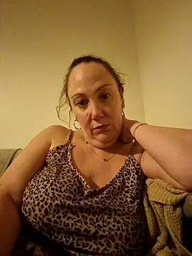 Snapshot of Wisie_Cutie chatting on 12.26.24 Wisie Cutie online show from 12.26.24