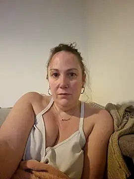 Snapshot of Wisie_Cutie chatting on 01.09.25 Wisie Cutie online show from 01.09.25