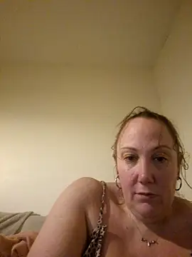 Snapshot of Wisie_Cutie chatting on 01.23.25 Wisie Cutie online show from 01.23.25