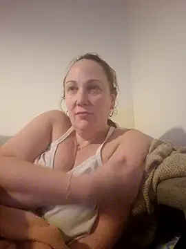 Snapshot of Wisie_Cutie chatting on 01.26.25 Wisie Cutie online show from 01.26.25