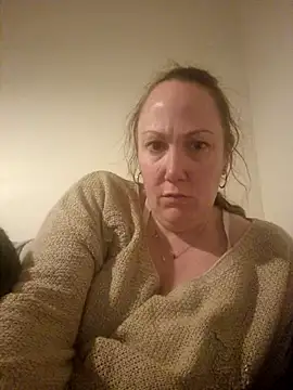 Snapshot of Wisie_Cutie chatting on 03.02.25 Wisie Cutie online show from 03.02.25