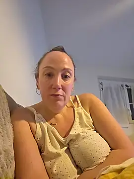 Wisie Cutie online show from 02.26.26