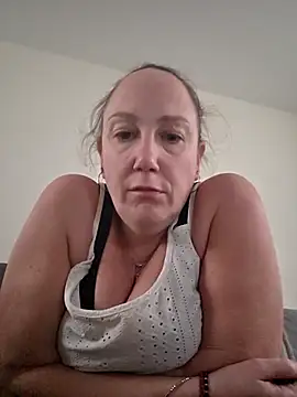 Wisie Cutie online show from 03.12.26