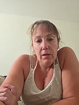 Wisie Cutie online show from 06.02.26