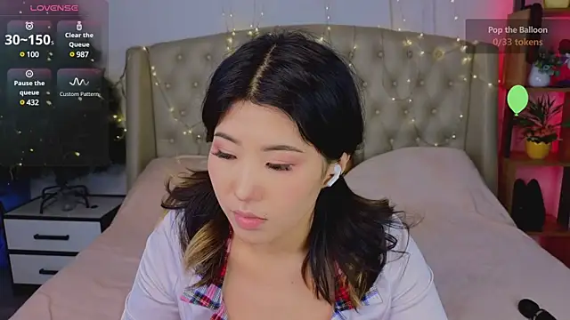 Wendy  Hills online show from 12.10.24
