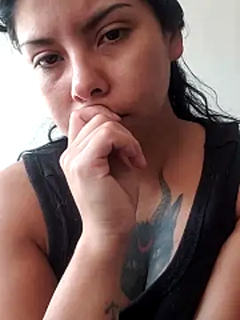 Snapshot of Diosagata chatting on 04.30.26 Diosagata online show from 04.30.26