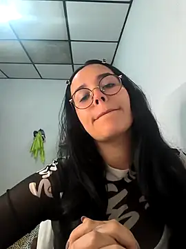 Annya-sweet online show from 10.16.25