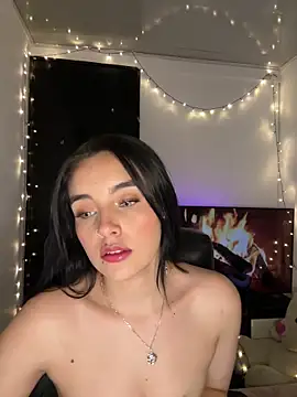 Snapshot of salome_polaniiee chatting on 02.07.25 salome polaniiee online show from 02.07.25