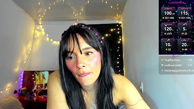 Snapshot of salome_polaniiee chatting on 03.16.25 salome polaniiee online show from 03.16.25