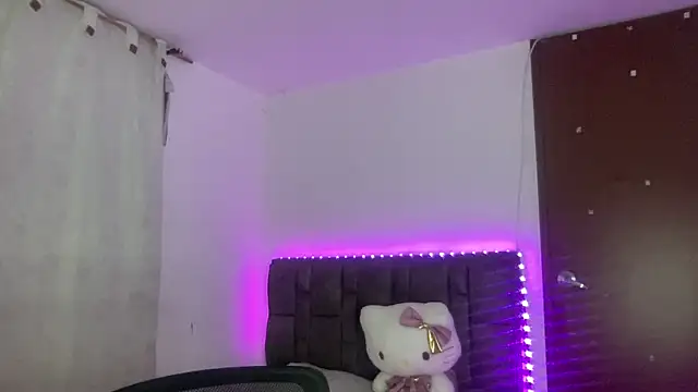 salome polaniiee online show from 02.28.26