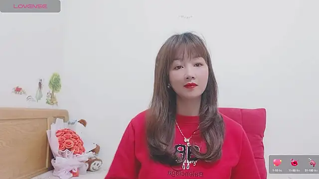 Holygirlsweet777 online show from 12.26.24