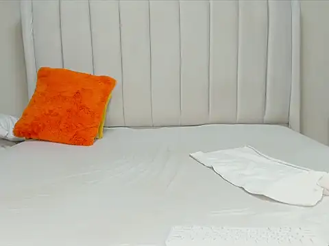 Snapshot of _heavenlysent chatting on 09.26.25 heavenlysent online show from 09.26.25