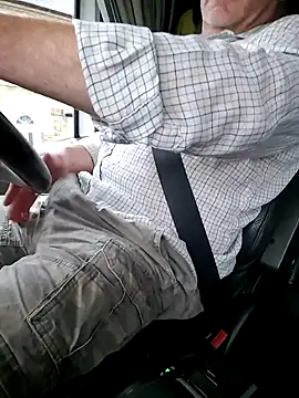 Tobyp677 online show from 10.17.25