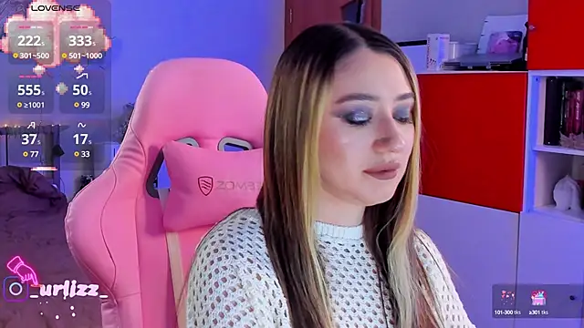 Snapshot of Fiona-Love chatting on 12.14.24 Fiona-Love online show from 12.14.24