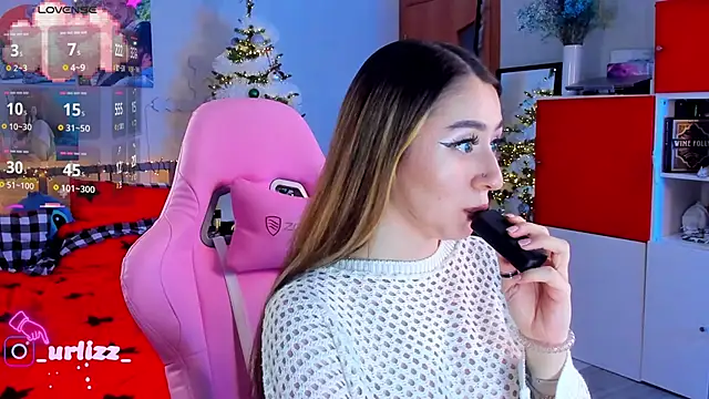 Snapshot of Fiona-Love chatting on 01.18.25 Fiona-Love online show from 01.18.25