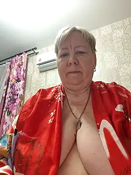 EffectFiona online show from 02.06.26