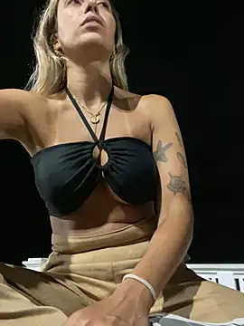 Snapshot of Gipoltergeist chatting on 12.06.24 Gipoltergeist online show from 12.06.24