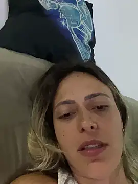 Snapshot of Gipoltergeist chatting on 01.22.25 Gipoltergeist online show from 01.22.25