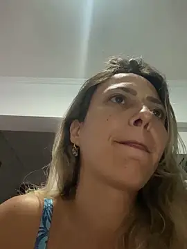 Snapshot of Gipoltergeist chatting on 02.03.25 Gipoltergeist online show from 02.03.25