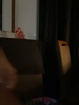 Snapshot of Gipoltergeist chatting on 03.10.25 Gipoltergeist online show from 03.10.25