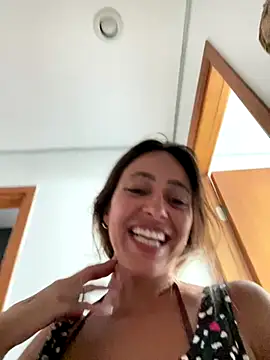 Snapshot of Gipoltergeist chatting on 10.06.25 Gipoltergeist online show from 10.06.25