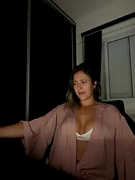 Snapshot of Gipoltergeist chatting on 10.17.25 Gipoltergeist online show from 10.17.25