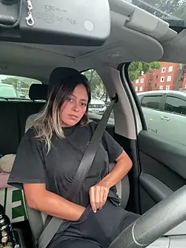 Snapshot of Gipoltergeist chatting on 10.28.25 Gipoltergeist online show from 10.28.25