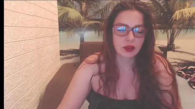 Queen  Natasha online show from 11.17.25