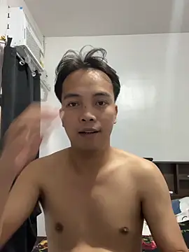 Snapshot of urhot_pinoy_avenue97 chatting on 10.07.25 urhot pinoy avenue97 online show from 10.07.25