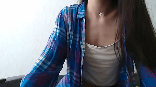 HoneyWiles online show from 12.13.24