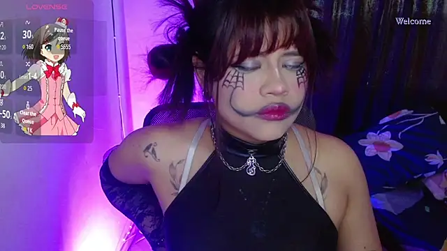 violetagrey  online show from 10.06.25